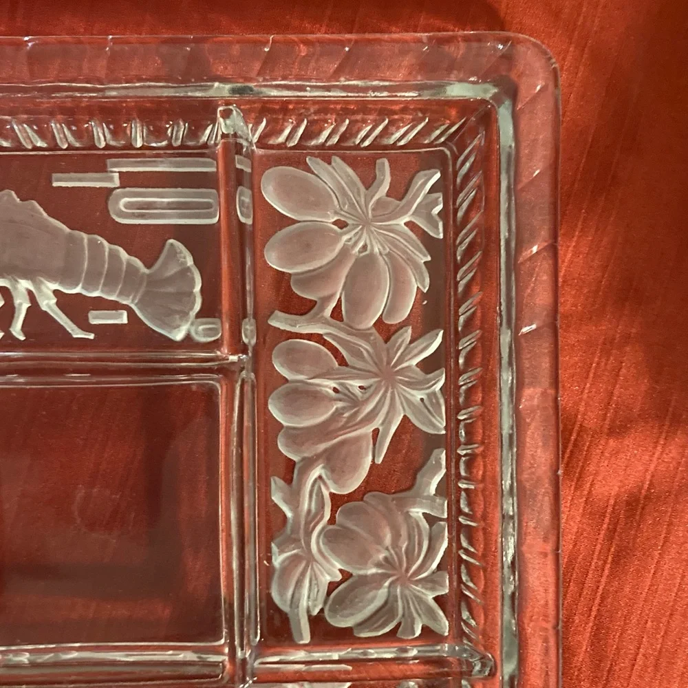 HOST PICK😀Vintage Frosted Glass Divided Serving Tray
